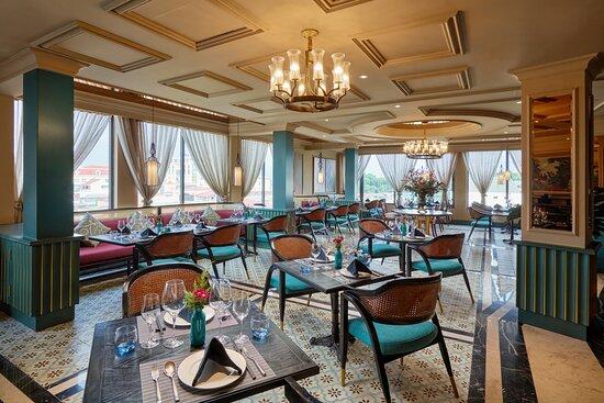 エッセンス レストラン